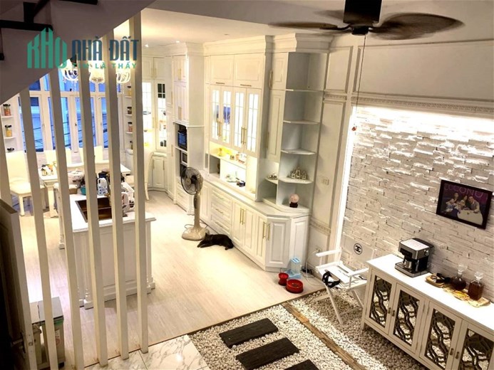 Bán mảnh đất vàng 52m-Lô góc Thái Thịnh, Đống Đa-Phù hợp xây CCMN, Gara Ô tô vào nhà 7 Tỷ.