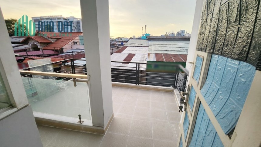 Nhà Mặt tiền NB Dương Bá Trạc P2Q8  Giá 13 triệu/Tháng