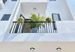 S.O.S - SẬP HỐ DA - BÁN NHÀ 4 TẦNG TIỂU LA - 3 TỶ 3 THƯƠNG LƯỢNG TRỰC TIẾP