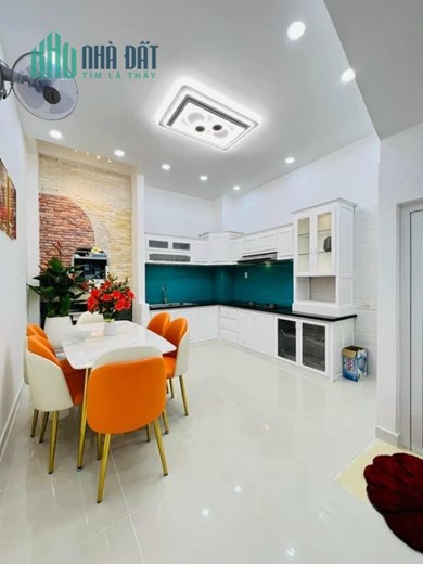 Chính Chủ Gửi 50m2 (4x13m) HXH, Chỉ 3.5 tỷ, Lê Văn Thọ