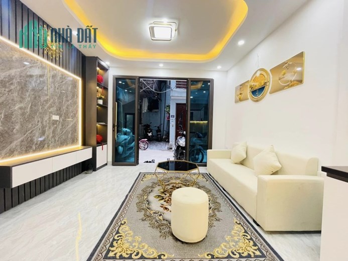 Nhà đẹp Yên Hoà - Cầu Giấy - Tặng full Nội Thất - chỉ 3.5 tỷ.