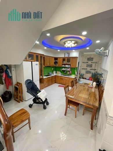 Bán nhà đường số 45, 4 tầng, 4x13m, giá 8.5 tỷ
