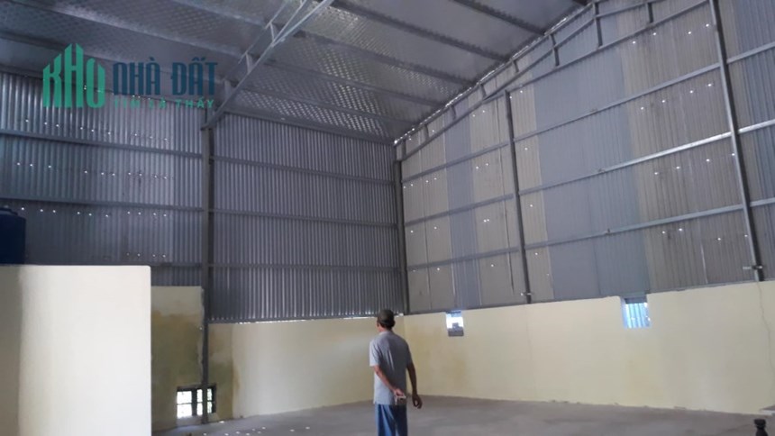 CHO THUÊ KHO NINH SỞ - THANH TRÌ 180M2, MT 10 MÉT, GIÁ 8 TRIỆU/THÁNG