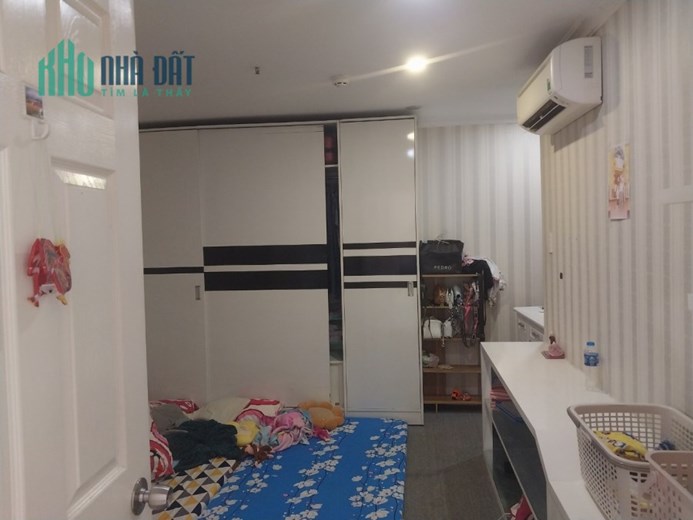 Bán căn góc 2PN giá 1 tỷ 6xx Ehome 3, nhận nhà ở ngay (sổ hồng riêng), full nội thất