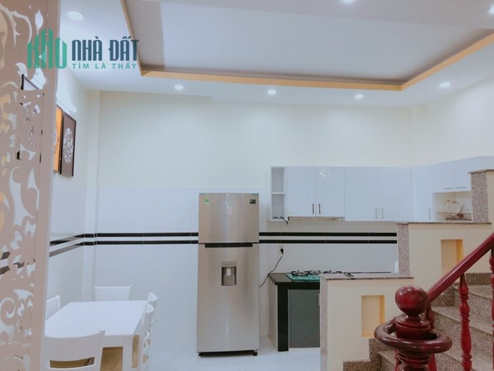 BÁN GẤP NHÀ THỦ ĐỨC XE HƠI VÀO NHÀ - NHÀ ĐẸP 1T2L 75m2 NHỈNH 5 TỶ