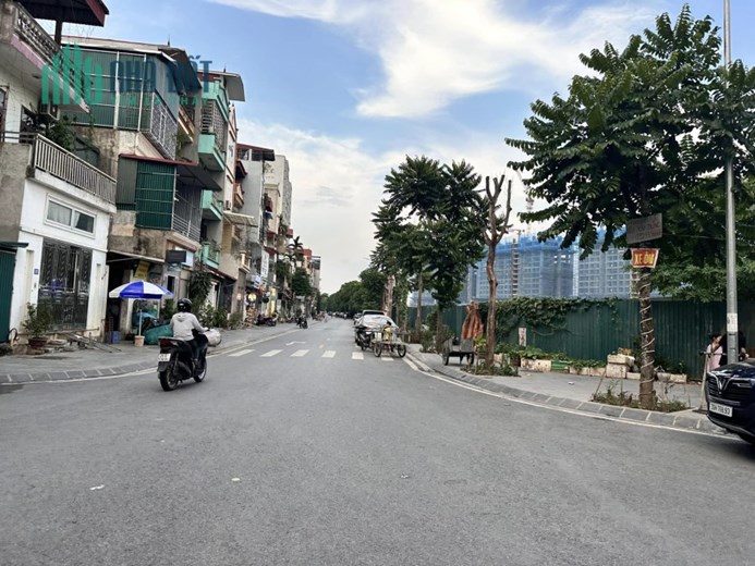 Mặt ngõ-Ngọc Thụy Long Biên-58m²-Mt 3,2m-Đường ô tô tránh-KD tốt-Nhỉnh 5 tỷ