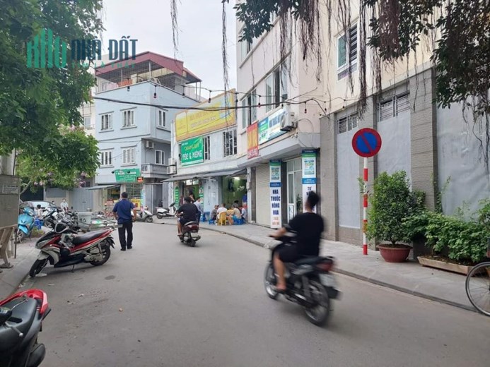 Mặt ngõ-Ngọc Thụy Long Biên-58m²-Mt 3,2m-Đường ô tô tránh-KD tốt-Nhỉnh 5 tỷ