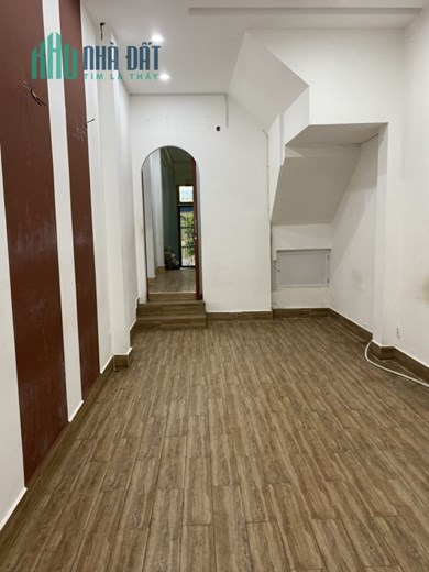 Cho thuê mặt bằng kinh doanh hoặc cho thuê phòng ở, MB cho giáo viên dạy kèm tại Quận 3