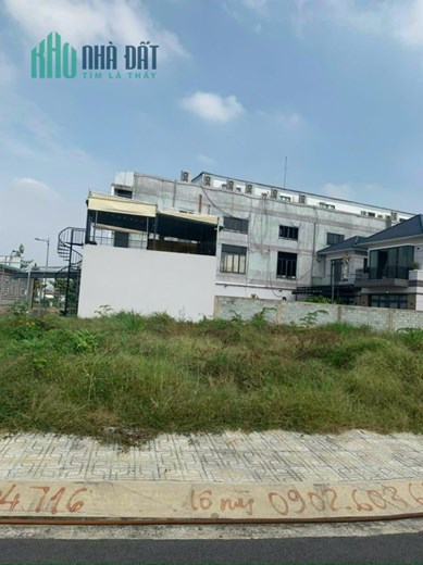 Bán 2 lô 64-72m2 5,85 tỷ/lô hẻm 8m Phạm Văn Đồng Linh Tây