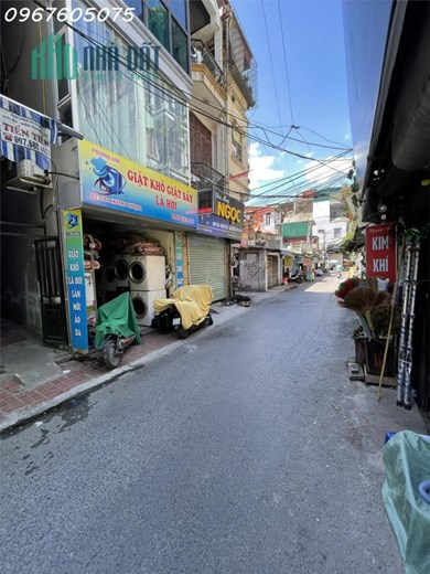 Chính chủ bán gấp nhà mặt phố Khương Thượng. Đống Đa1 mặt tiền đường 1 mặt ngõ