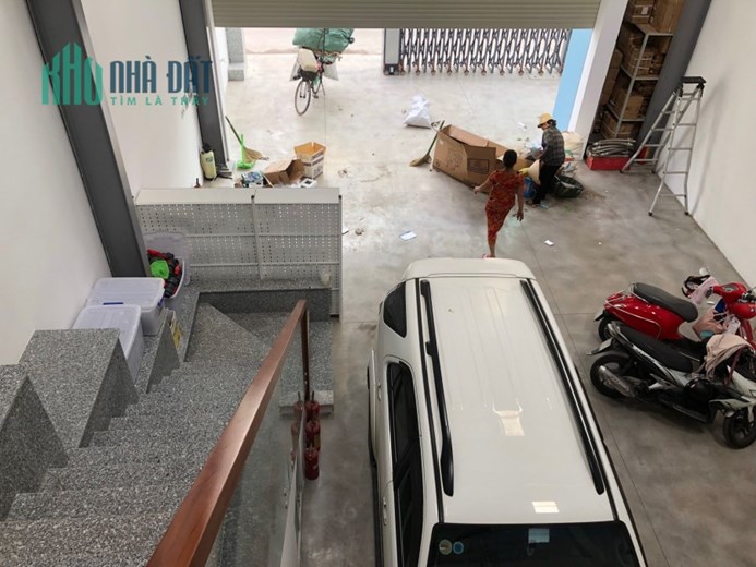 BÁN NHÀ SÁT MẶT TIỀN PHAN VĂN HỚN, P.TÂN THỚI NHẤT, QUẬN 12