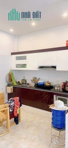 Bán nhà mặt đường Khúc Thừa Dụ, diện tích 55m 4 tầng GIÁ chỉ 5.9 tỉ