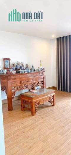 Bán nhà mặt đường Khúc Thừa Dụ, diện tích 55m 4 tầng GIÁ chỉ 5.9 tỉ