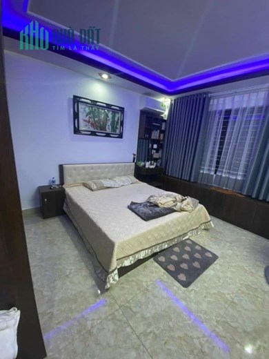 Bán nhà đường Ngô Gia Tự, 48m 4 tầng ngõ ô.tô đỗ cửa 24h GIÁ 4.4 tỉ