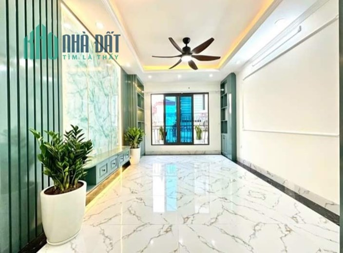 Nguyễn Thị Định Cầu Giấy 8T thang máy, vỉa hè, ô tô nhỉnh 18 tỷ 0343564283