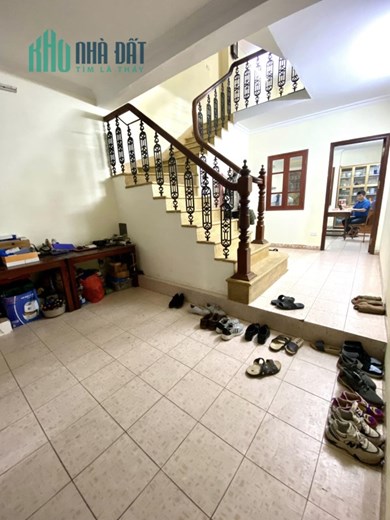 CHÍNH CHỦ BÁN NHÀ 5 TẦNG NGUYẼN NGỌC VŨ, CẦU GIẤY