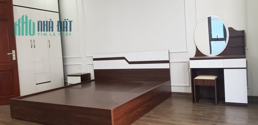 Bán Tòa căn hộ 204m2 phố Đội Cấn, Ba Đình 44 phòng Thang máy Dòng tiền 3 tỷ/năm Giá 42.2 Tỷ