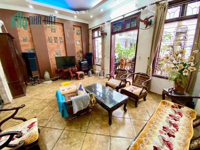 ⚜️ Biệt thự VIP Láng Hạ, Ba Đình, 170m2 6T thang máy, MT 9m, Chỉ 52.5 Tỷ ⚜️
