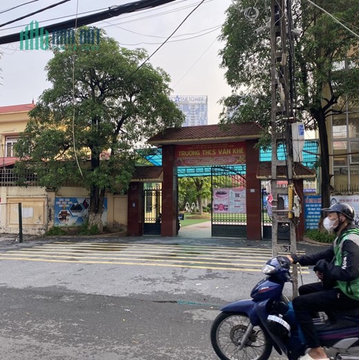 Hạ chào 300tr, Giá chỉ còn 5,3 tỷ. Bán nhà Phố Phan Đình Giót, La Khê, Hà Đông, Ô TÔ đỗ cửa