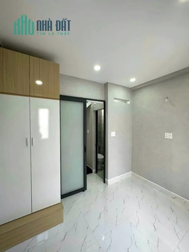 BÀ HOM, Q.6 - 3 TẦNG - 2PN - 15M2 - TIỆN ÍCH BỦA VÂY, HẺM THÔNG TỨ TUNG