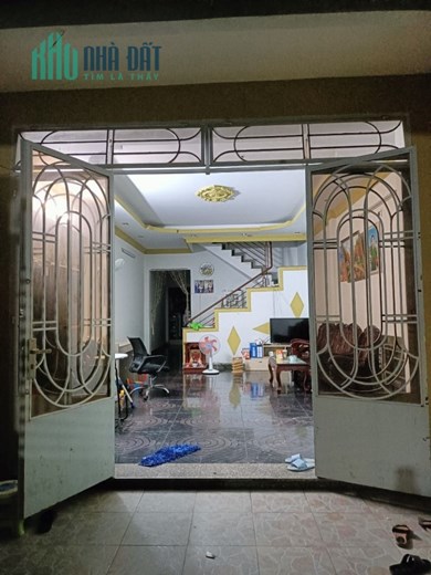 Cần bán nhà Hẻm nhựa ô tô 80m2 2 tầng Thoại Ngọc Hầu Tân Phú chỉ 7.1 tỷ TL.