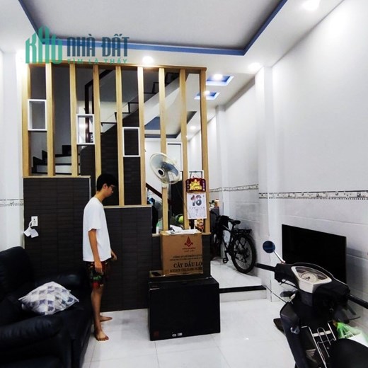 Bán nhà Kênh Tân Hóa quận Tân Phú 41m2 -3T BTCT HXH-10m nhỉnh 5 ty TL