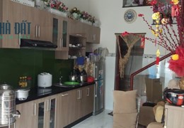BÁN NHÀ HẺM 212 NGUYỄN VĂN NGUYỄN, TÂN ĐỊNH, QUẬN 1 - 45M2 CHÍNH CHỦ AN 0931479896