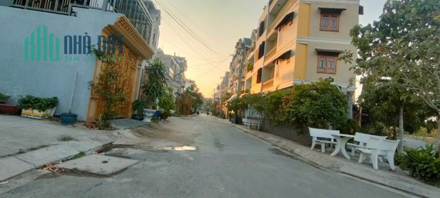 Bán Nhà Hẻm Xe Tải Tránh – Lê Văn Chí - Linh Trung - Thủ Đức - 80m2 – 2 Tầng - Giá 6 Tỷ 200