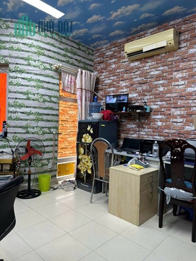 Cho thuê nhà HXH thông Tân Hương quận Tân phú 4 x 13 -4T  chỉ 12 triệu TL