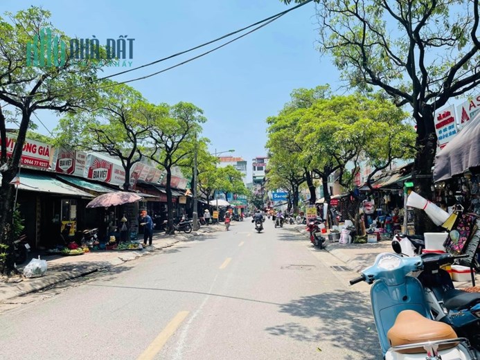 Bán nhà Trần Quang Diệu Dt 46m2 x 3T, giá 4.95 tỷ, vào ở luôn.