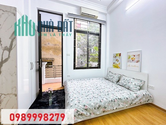 Cho thuê phòng Studio ngõ 204 Trần Duy Hưng Trung Hoà, Cầu Giấy, 4,5tr/th; 0989998279