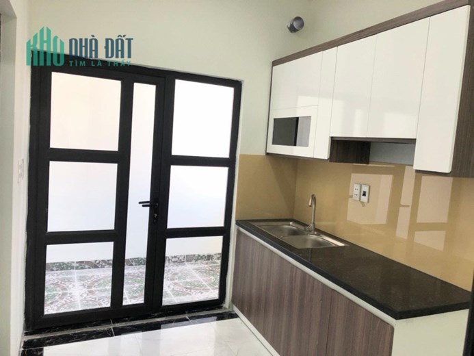 Bán Tòa CCMN Đền Lừ, Hoàng Mai 95m, 7T, 13 căn hộ, oto đỗ cửa,  thuê 90tr/th.