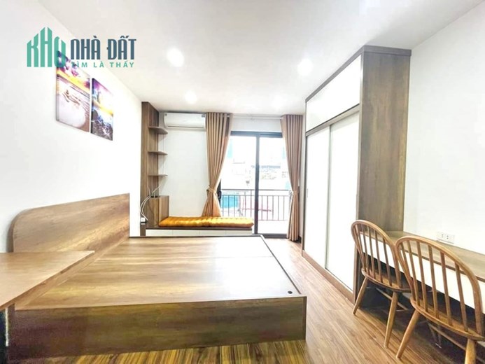 Bán nhà riêng Giáp Nhất, Thanh Xuân, 55m, 5 tầng, NHÀ ĐẸP, full nội thất, ô tô vào nhà KD tấp nập
