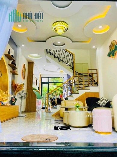 SIÊU PHẨM NHÀ ĐƯỜNG LÊ DUẨN - CÓ HỒ BƠI - TRUNG TÂM TP ĐÀ NẴNG - GIÁ CHỈ CÓ: 4,850 TỶ