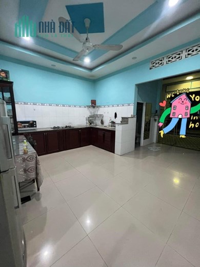 Chính chủ cho thuê nhà nguyên căn mặt tiền kinh doanh đường Hùng Vương.