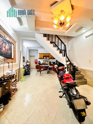 TRUNG TÂM BÌNH THẠNH - CHỈ 6 TỶ - 52M2 NGANG 4M CN ĐỦ.