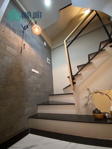 HIẾM NHÀ ĐẸP Ở NGAY phố Tôn Đức Thắng Đống Đa 36m2 4 tầng ngõ thông, 4 tỷ