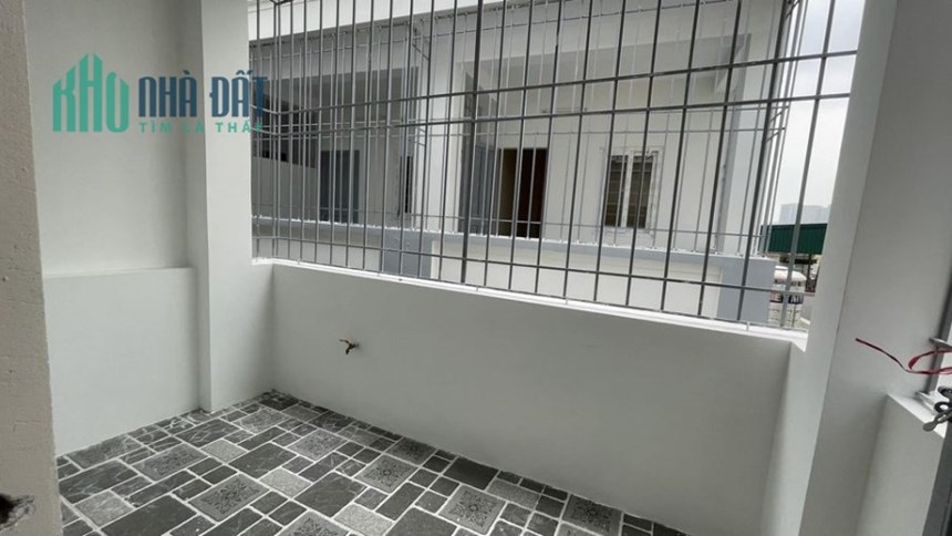 Chỉ 2,5 tỷ Nhà 40m2 2PN 2WC Gần Lotte Nguyễn Văn Lượng