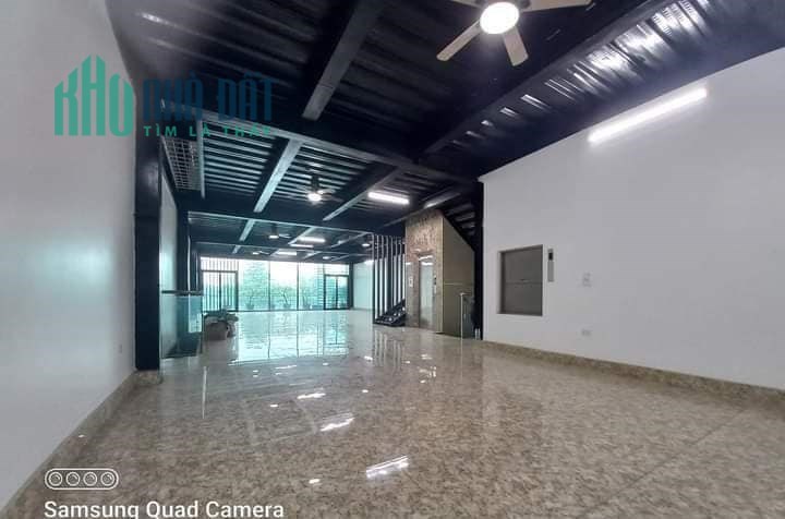 CẦN CHO THUÊ MẶT PHỐ 2 TẦNG - THANH TRÌ 203 M2 KINH DOANH 40 TRIỆU/THÁNG.
