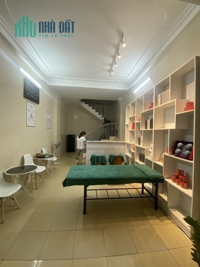 TÌM KHÁCH THUÊ NGUYÊN CĂN LÊ THANH NGHỊ, NGÕ Ô TÔ TẢI, KHU BÁCH KINH XÂY, 20 TR/THÁNG