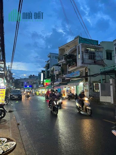 BÁN NHÀ MẶT TIỀN ,ĐƯỜNG BÙI ĐÌNH TUÝ .KINH, DOANH MỌI NGÀNH NGHỀ - 6 TẦNG - VỊ TRÍ NHỘN NHỊP - SẦM
