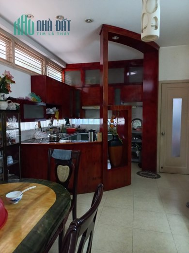 Bán rẻ nhà phố góc 2 mặt tiền 4 x 20m 1 trệt 3 lầu KDC Bình Hưng TP.HCM