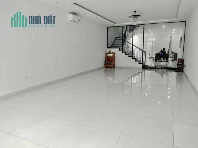 SẬP NẶNG - BÁN NHÀ 3 TẦNG MẶT TIỀN NÚI THÀNH - DIỆN TÍCH KHỦNG - PHÙ HƠP KINH DOANH -LÀM VĂN PHÒNG