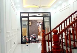BÁN NHÀ  ĐẸP NGÕ VĂN HƯƠNG GẦN TÔN ĐỨC THẮNG CÁT LINH ĐỐNG ĐA 48M MẶT 4.2M GIÁ 5.85 TỶ