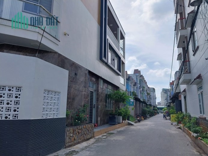 Nhà kết hợp dãy trọ Vườn Lài Q12 – 5x32m 4 tầng – chủ giảm còn 11 tỷ