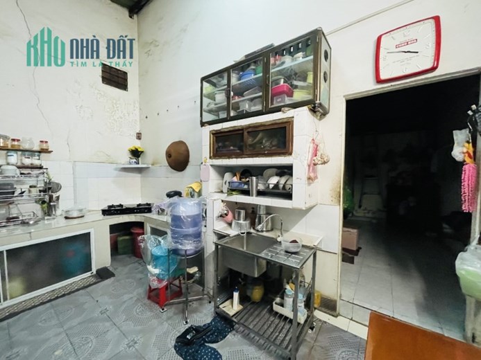Bán nhà MẶT TIỀN GIAO NGUYỄN SƠN, Q.TÂN PHÚ, 101m2(5x20.1) vuông đét, 1 đời chủ