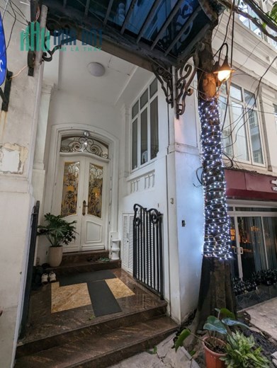 Cho thuê nhà riêng phố Phạm Đình Hổ, DT 80m x 5 tầng, MT 9m, ô tô đỗ cửa, chủ nhà thiện chí