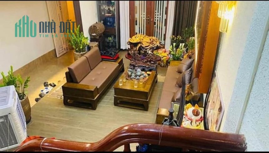 nhà đẹp ở luôn - 100m ra Hồ Tây lộng gió - trước nhà ba gác - an sinh đỉnh