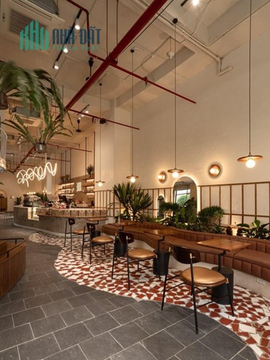 SANG NHƯỢNG QUÁN CÀ PHÊ ĐỊA CHỈ ROYAL CITY, THANH XUÂN, HÀ NỘI
VÀ CHÙA LÁNG, LÁNG THƯỢNG, ĐỐNG ĐA