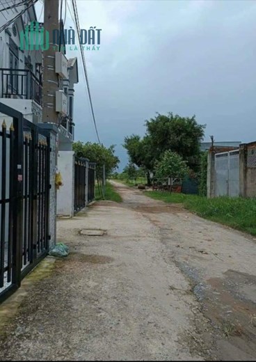 CẦN TIỀN GẤP TRẢ NỢ NÊN BÁN CĂN NHÀ 670 trịu